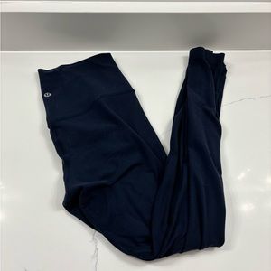 Lululemon size 6 25” align leggings